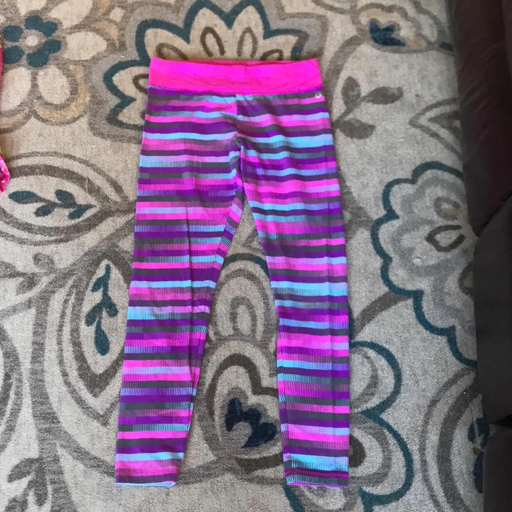 Flirty workout leggings stripped